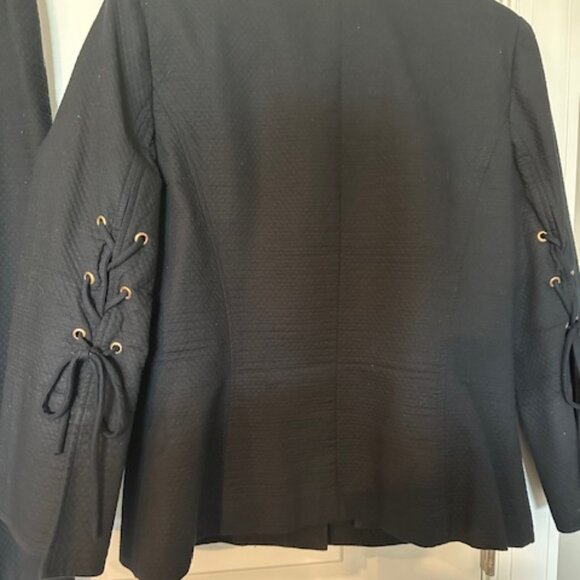 PLAZA SOUTH 2PC BLACK SKIRT SUIT - Picture 4 of 7